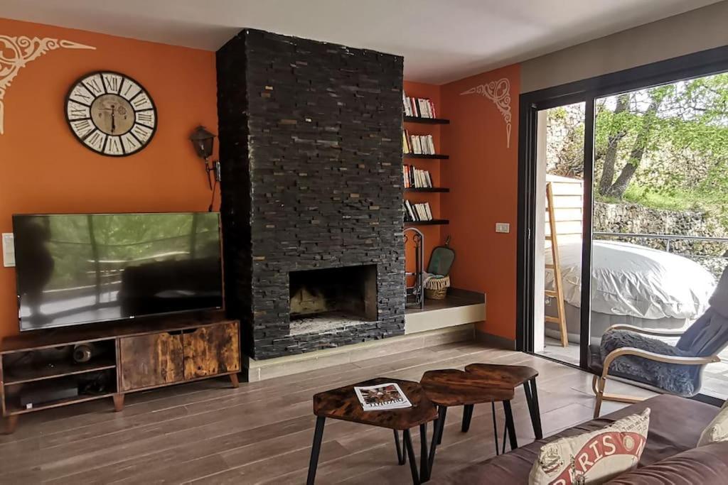 Maison Avec Jacuzzi Au Coeur Des Montagnes Feliceto Exterior foto